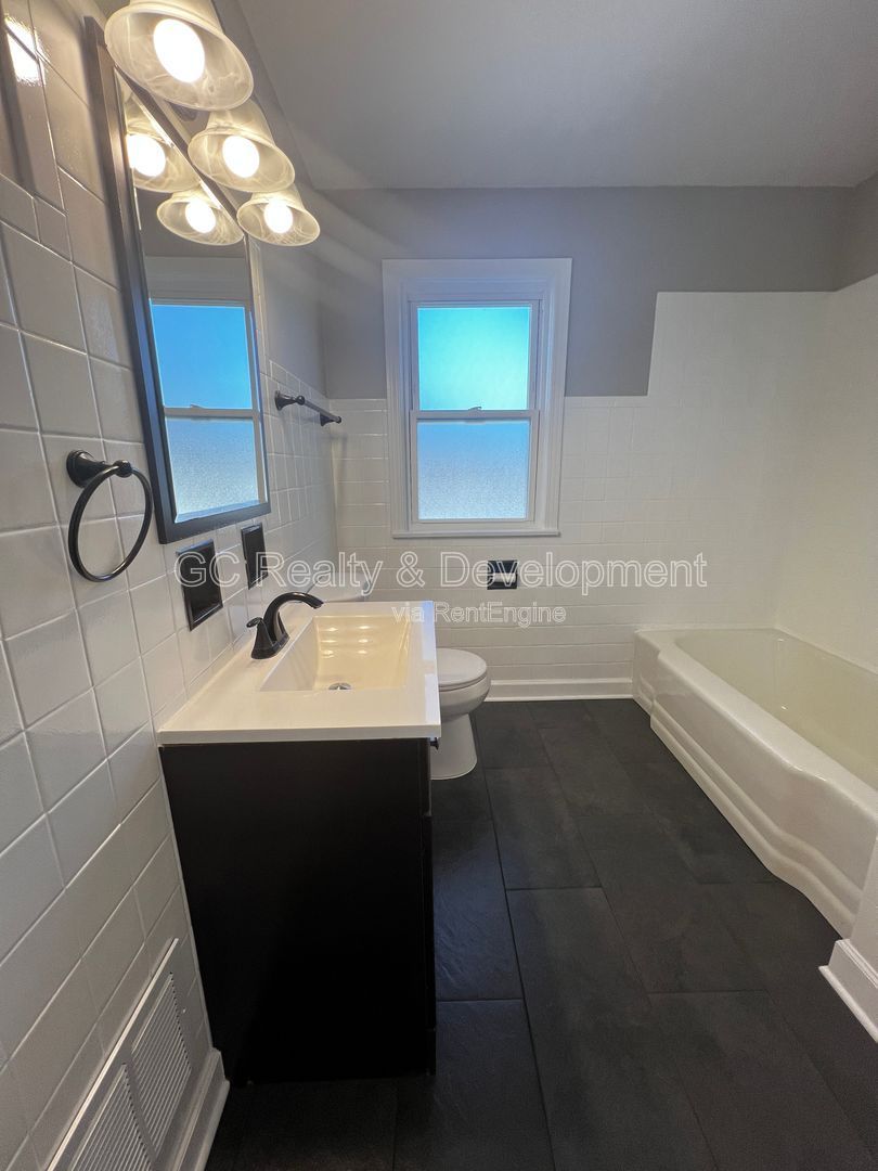 Gallery Image 19