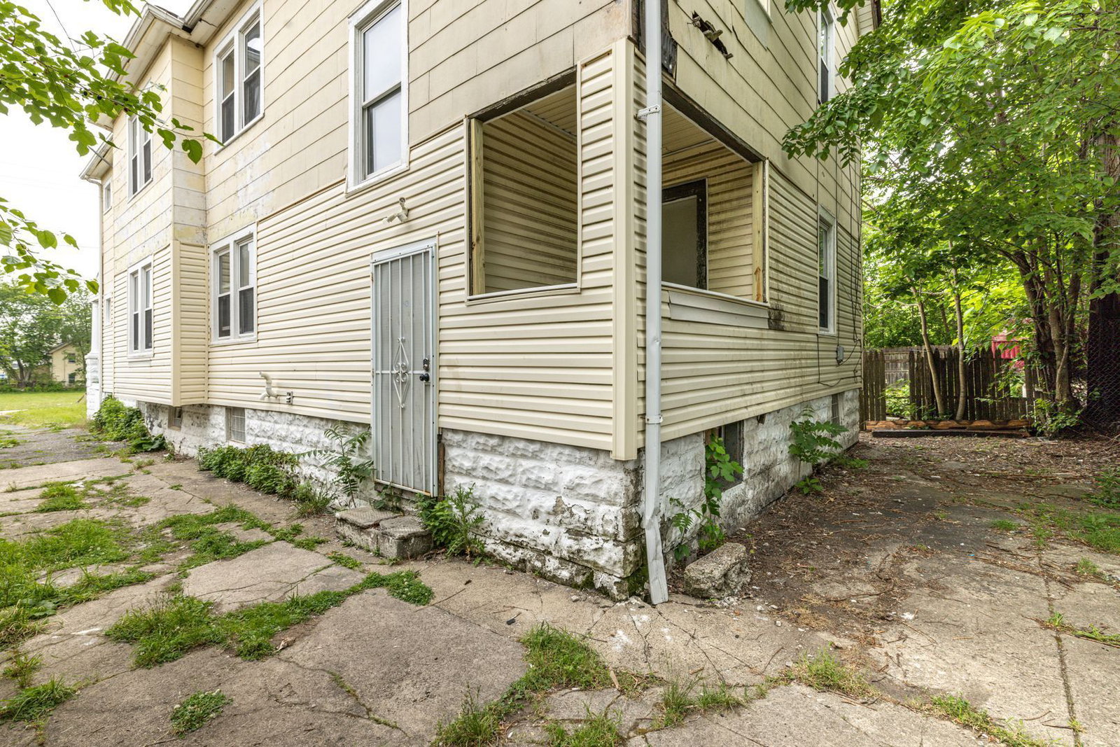 Gallery Image 18