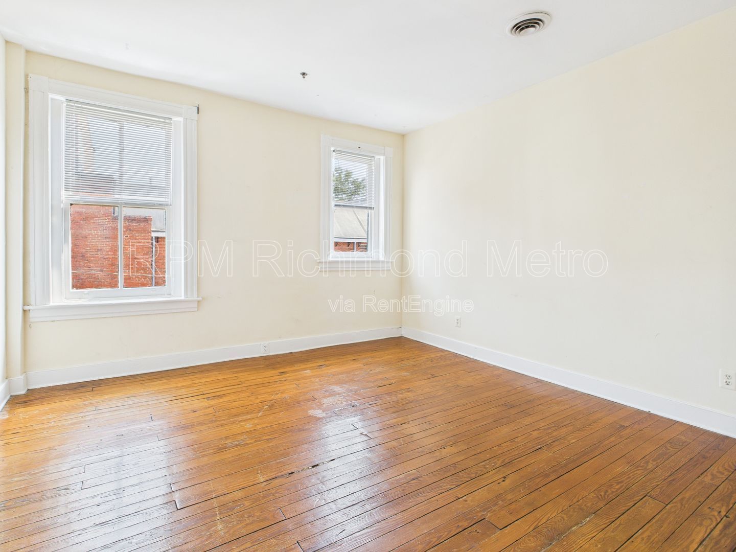 Gallery Image 19
