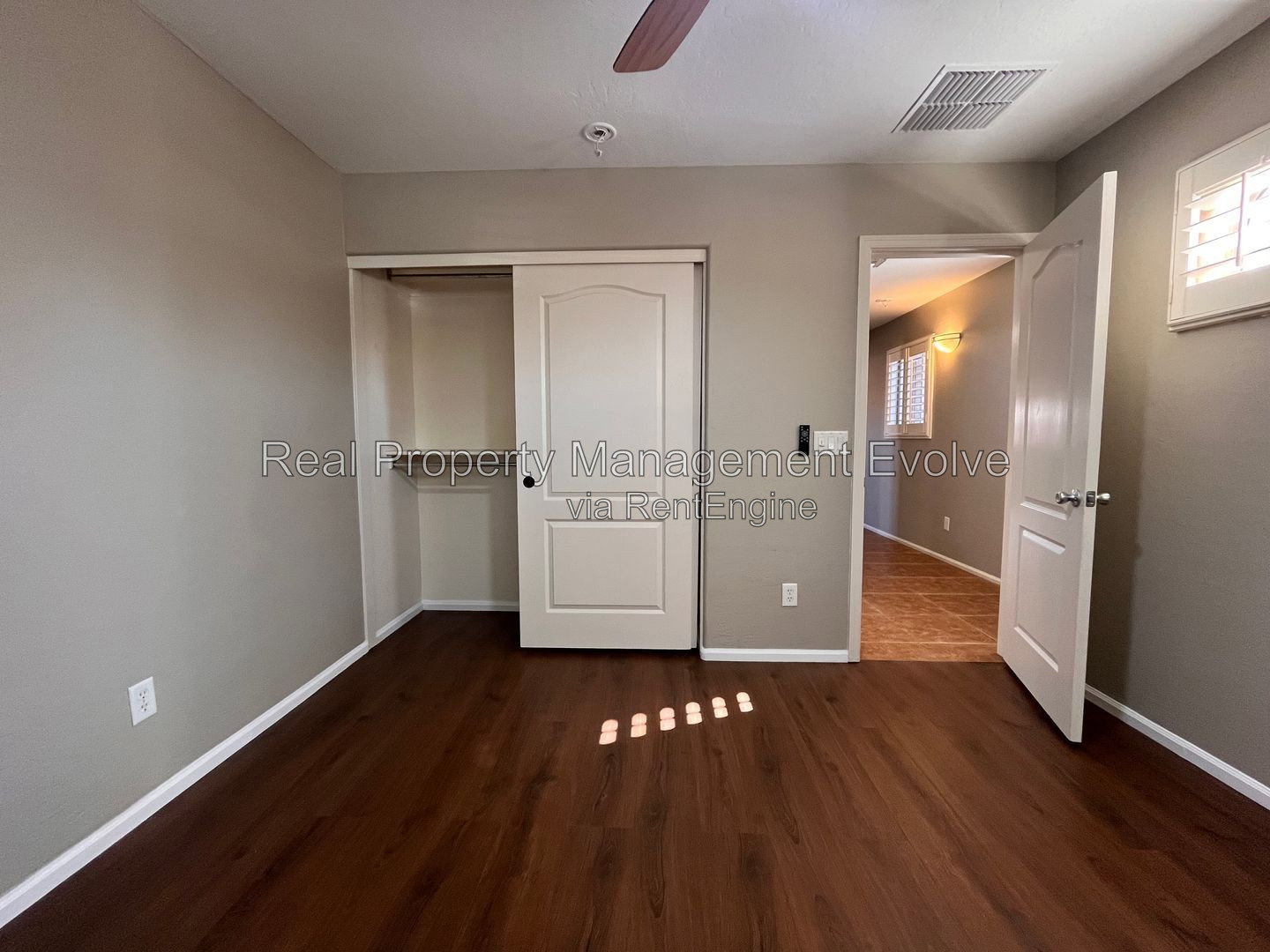 Gallery Image 32