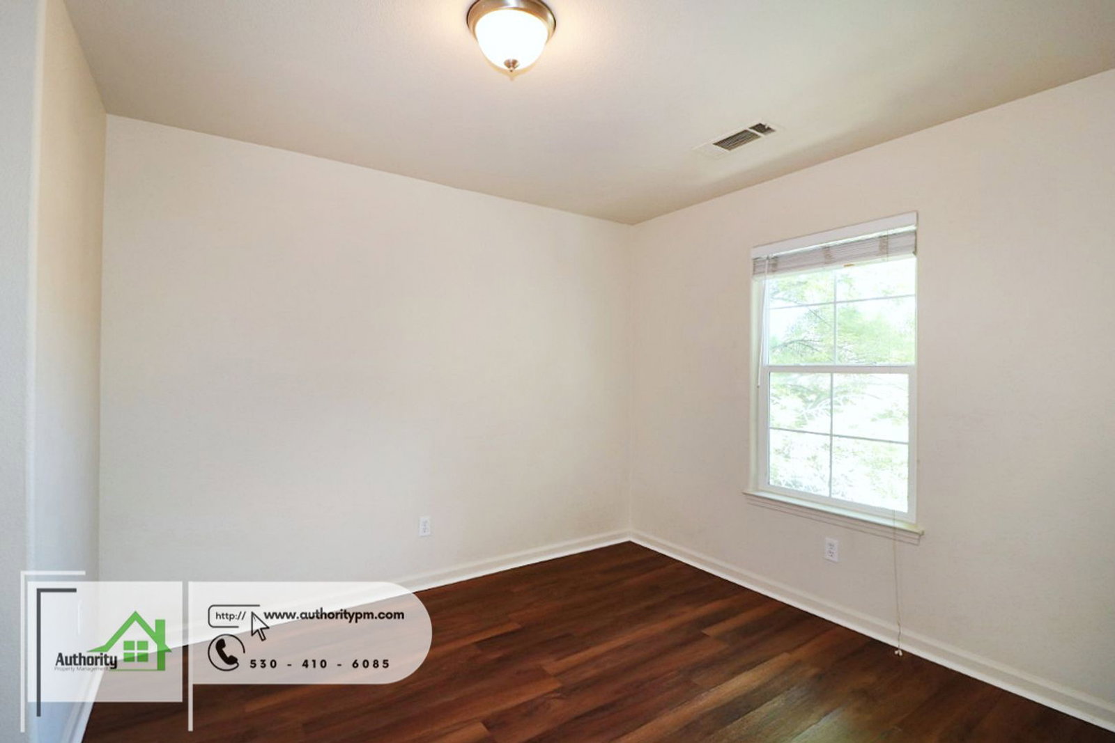 Gallery Image 17