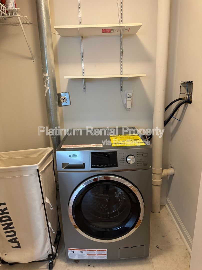 Gallery Image 16