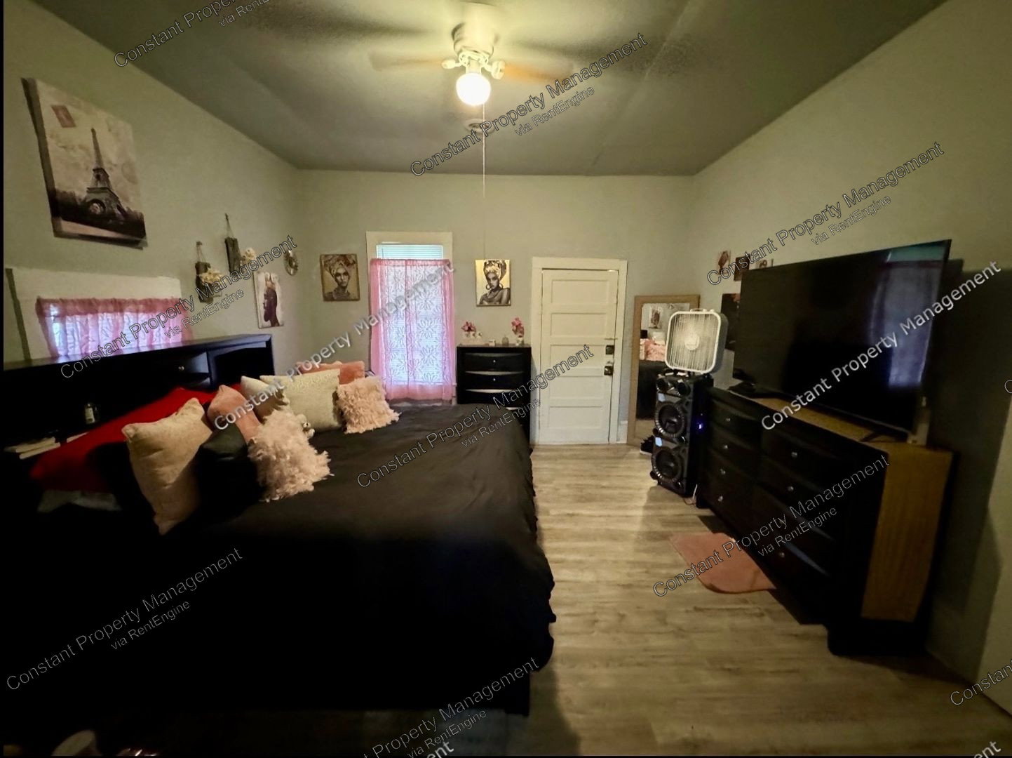 Gallery Image 9