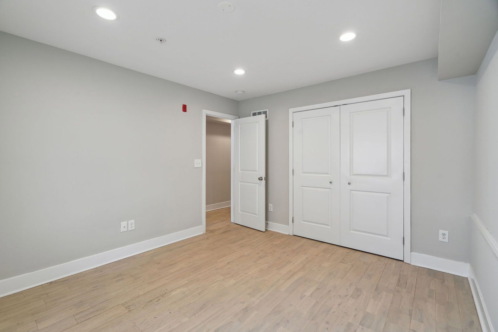 Gallery Image 16