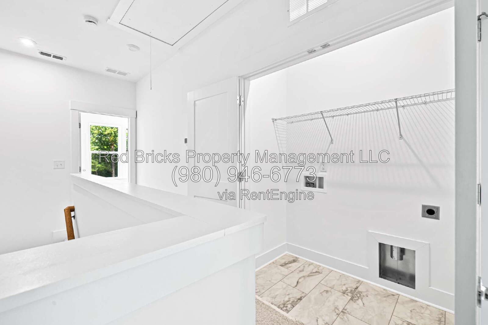 Gallery Image 18