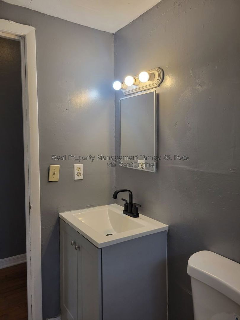 Gallery Image 14