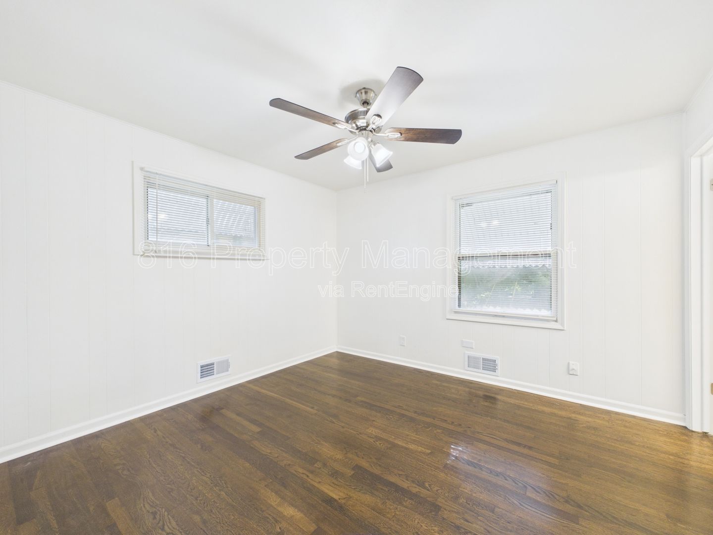 Gallery Image 19