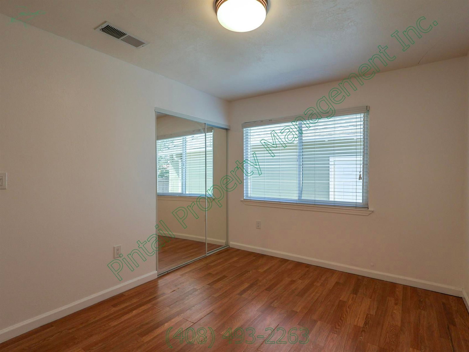 Gallery Image 17