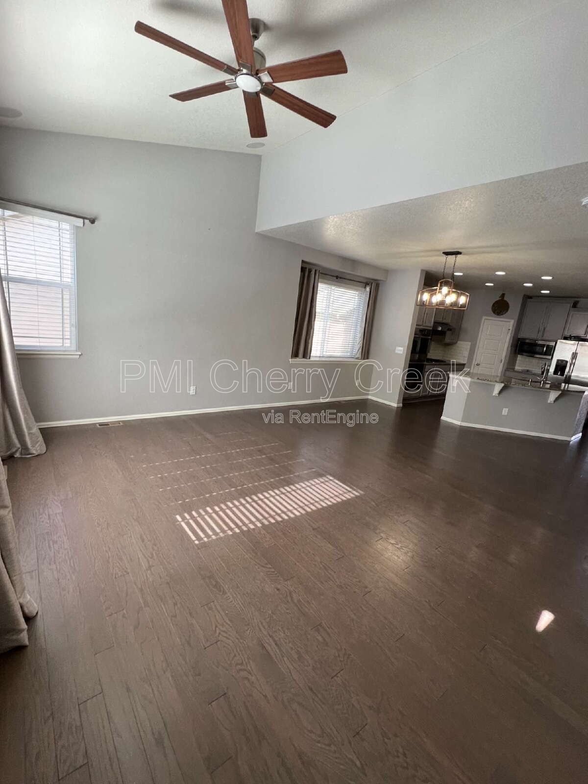 Gallery Image 19