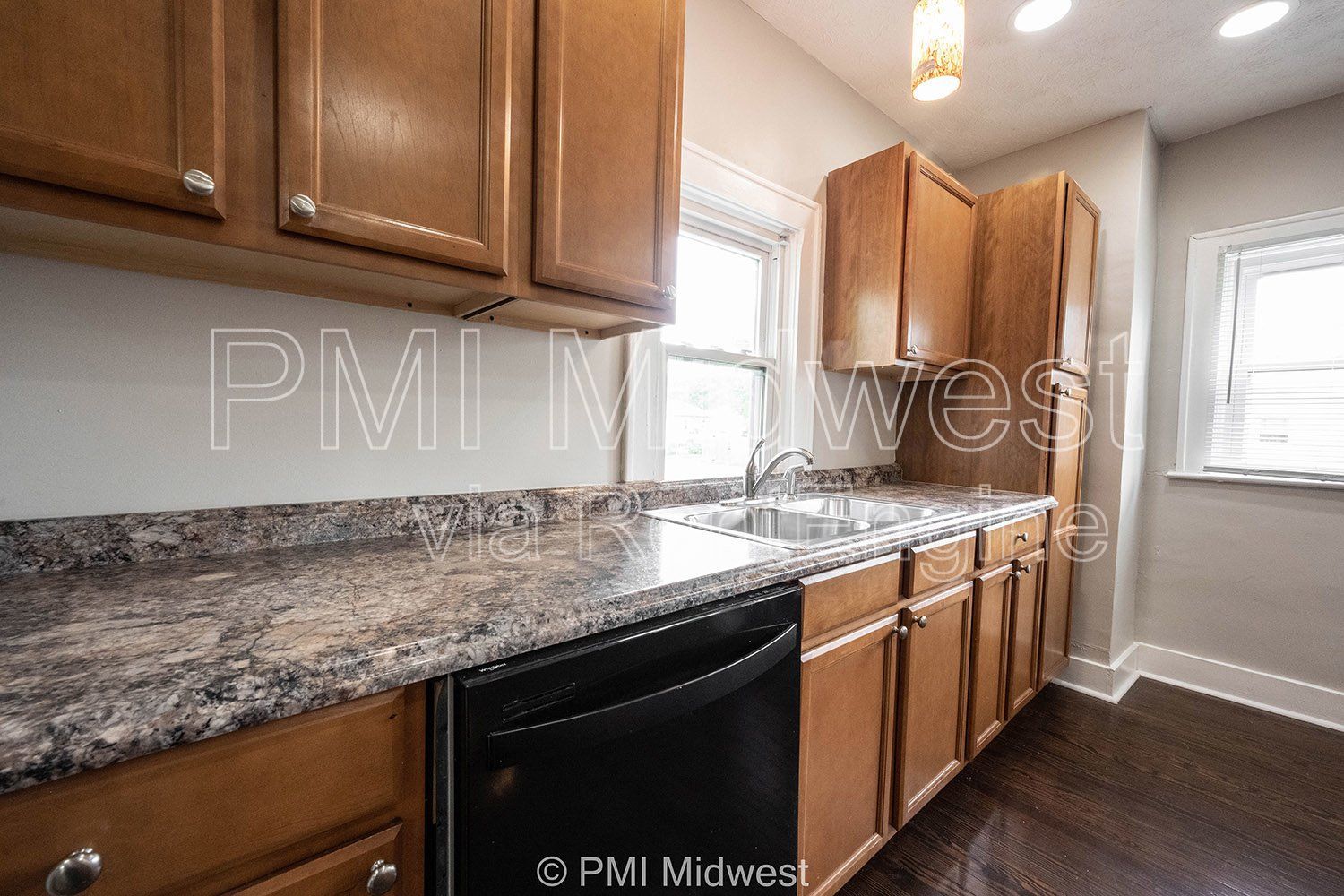 Gallery Image 15