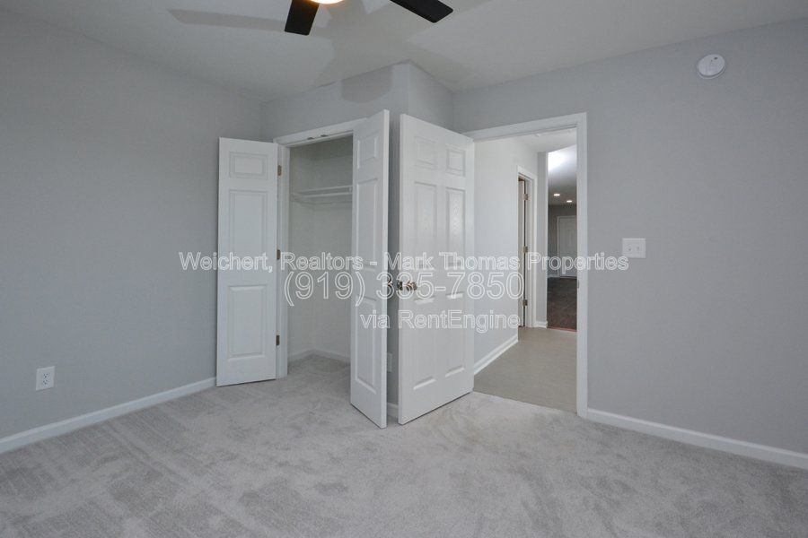 Gallery Image 17
