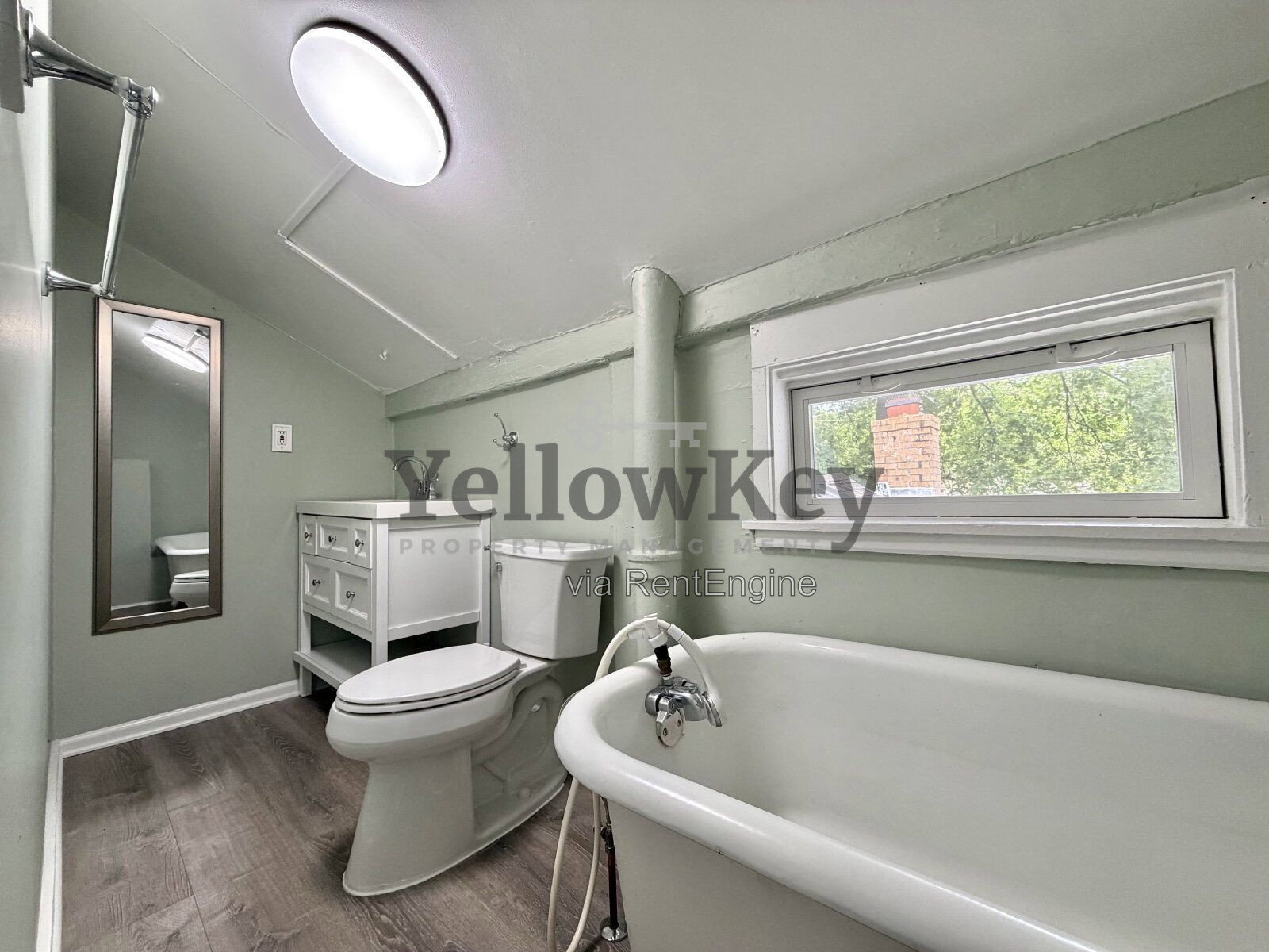 Gallery Image 8