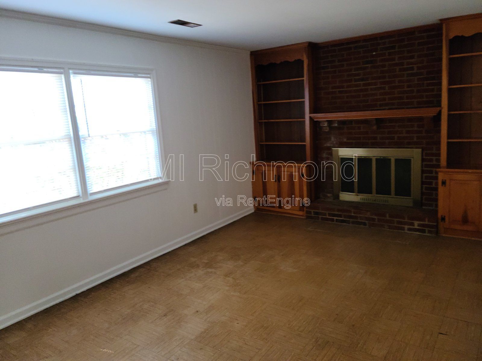 Gallery Image 18
