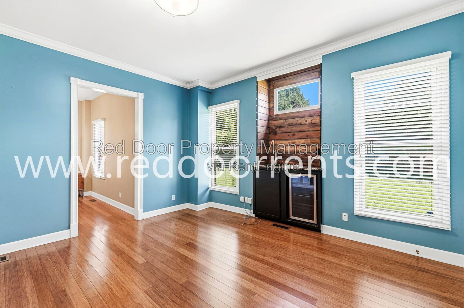 Gallery Image 16