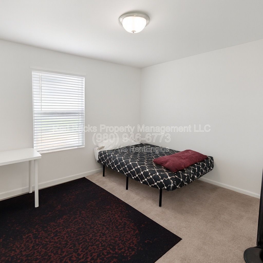 Gallery Image 36