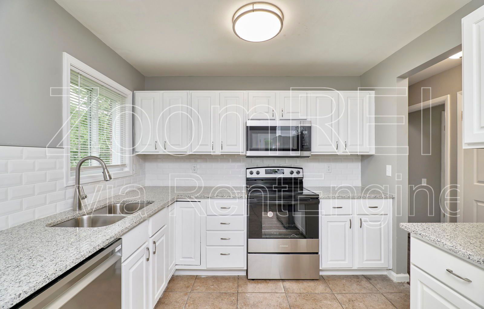 Gallery Image 17