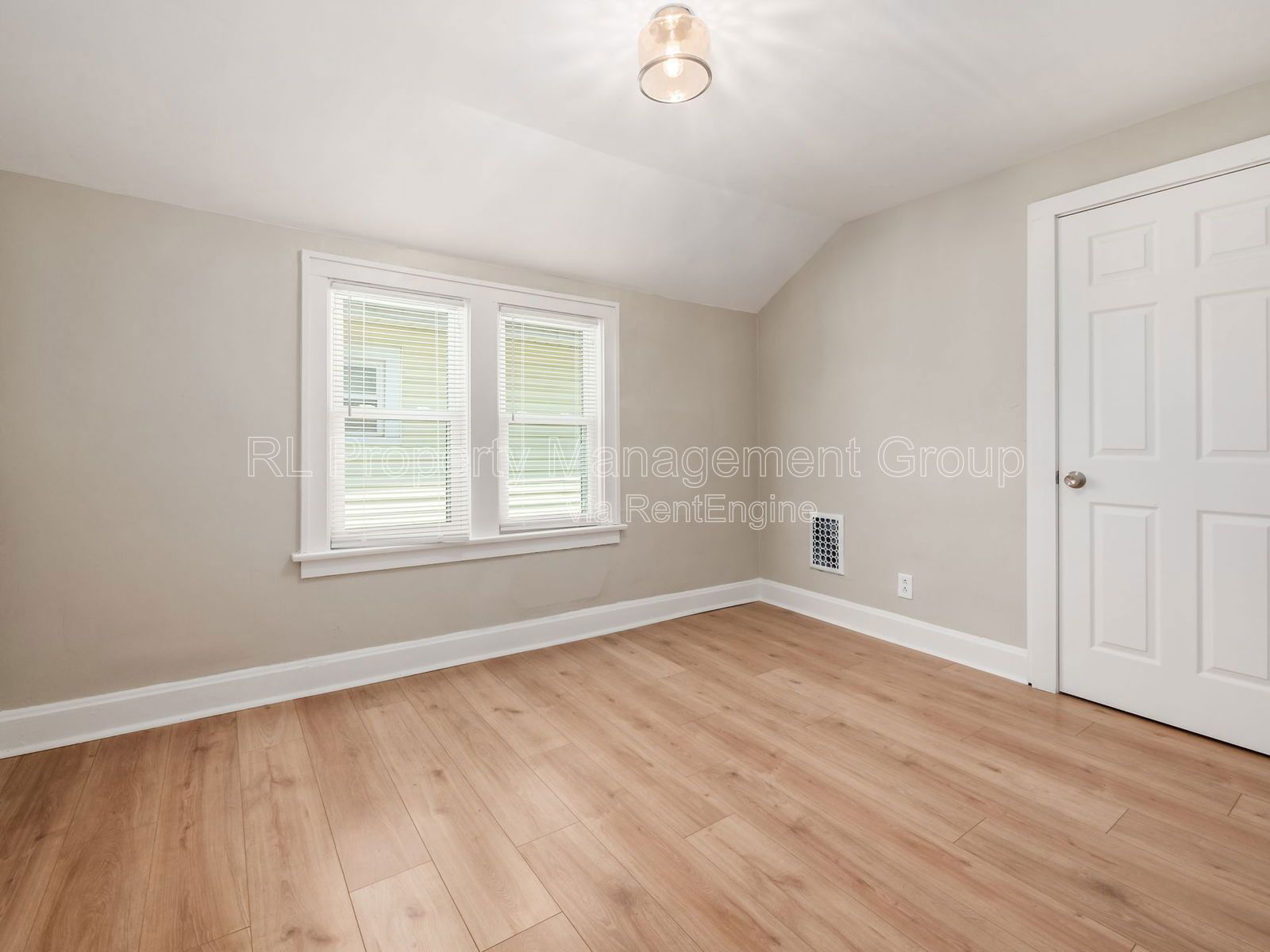 Gallery Image 47