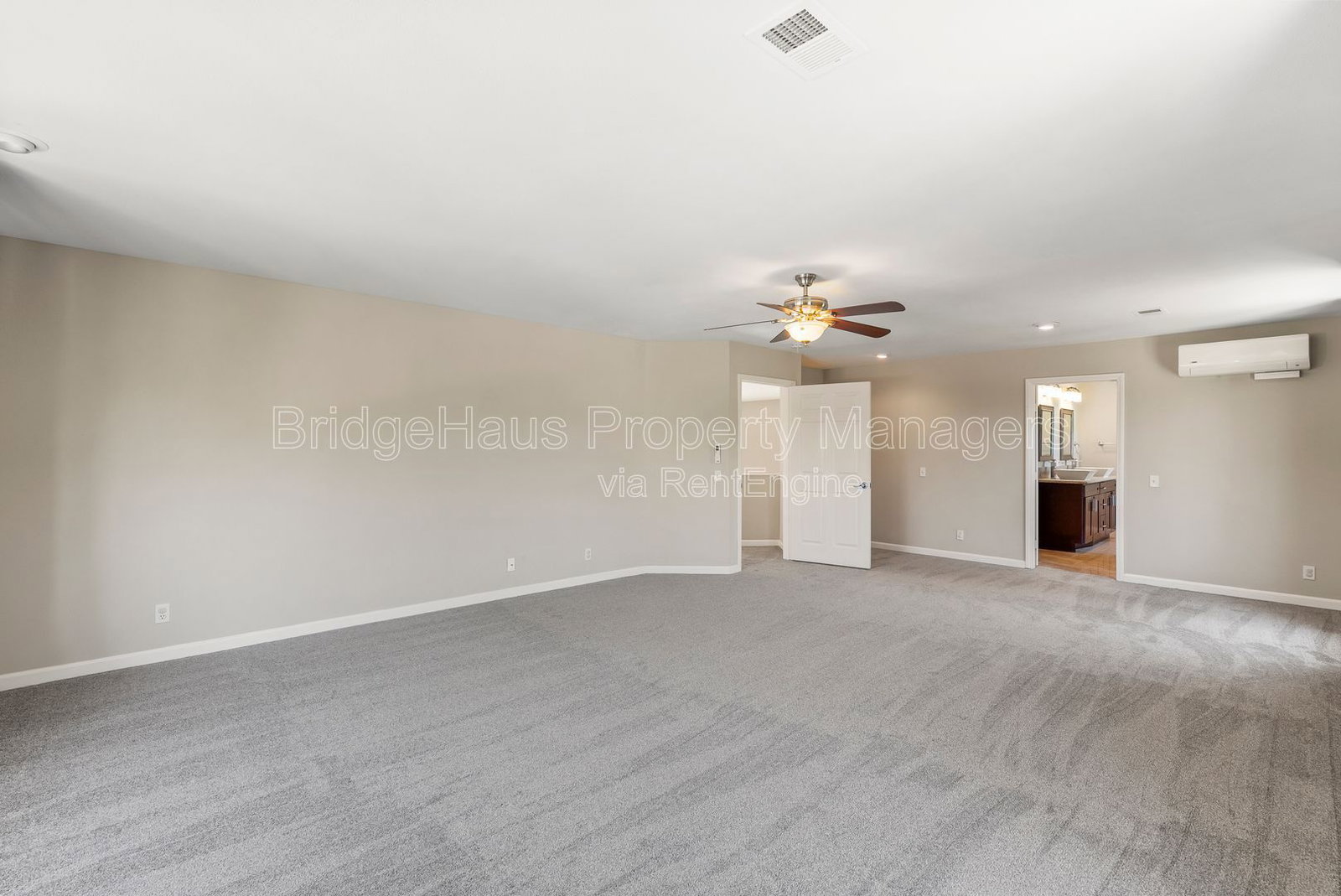 Gallery Image 36
