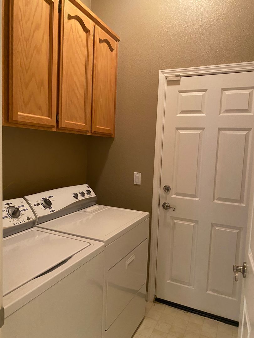 Gallery Image 16
