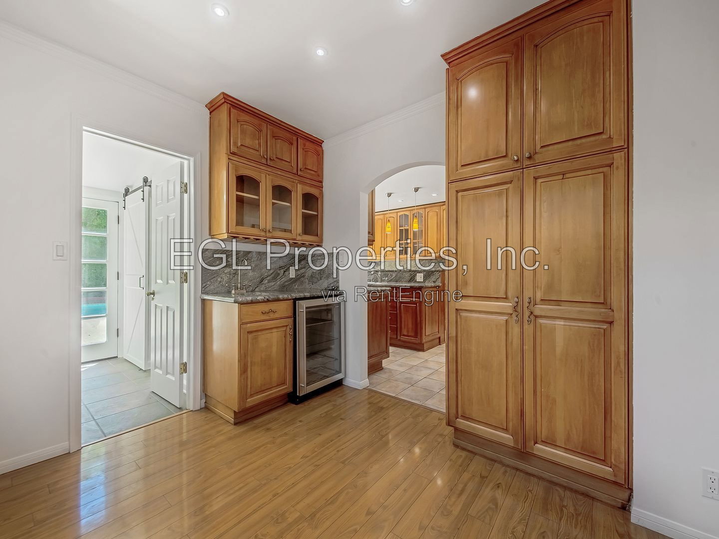 Gallery Image 12