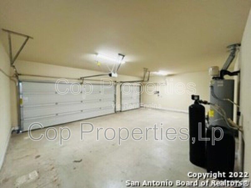 Gallery Image 19
