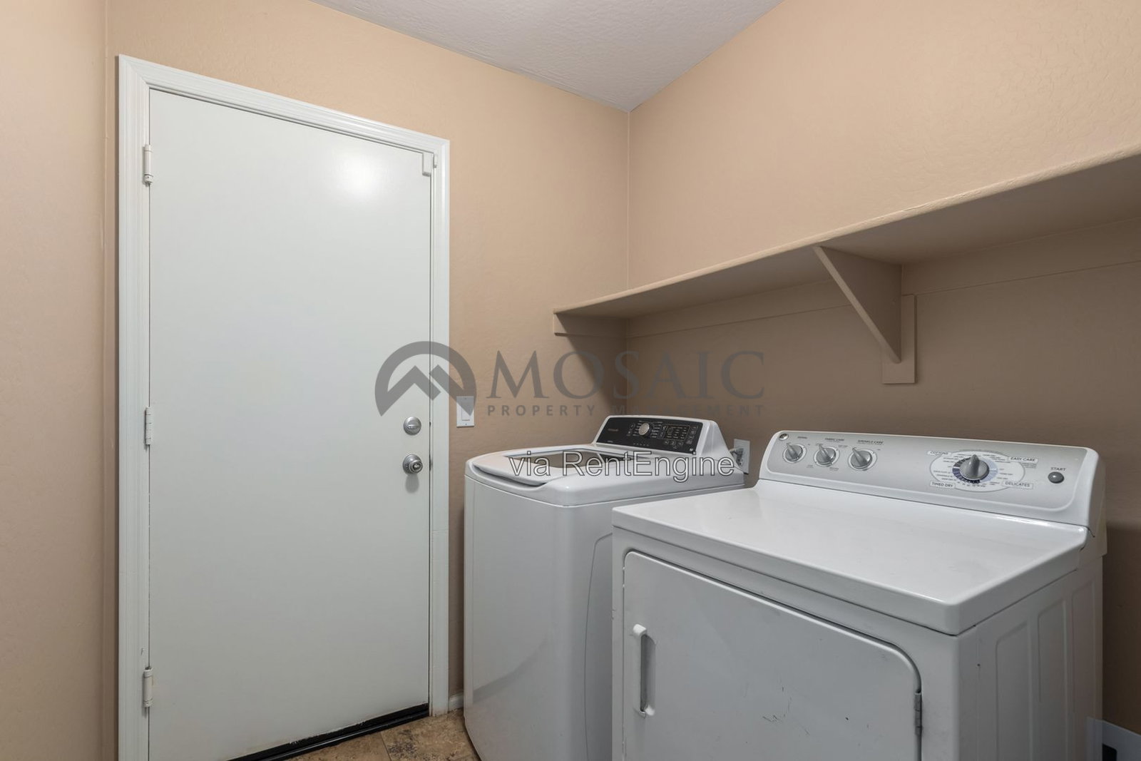 Gallery Image 17