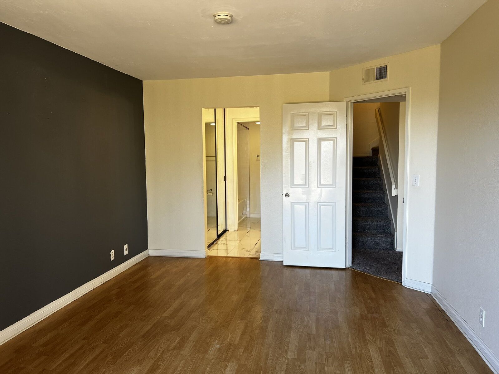 Gallery Image 38