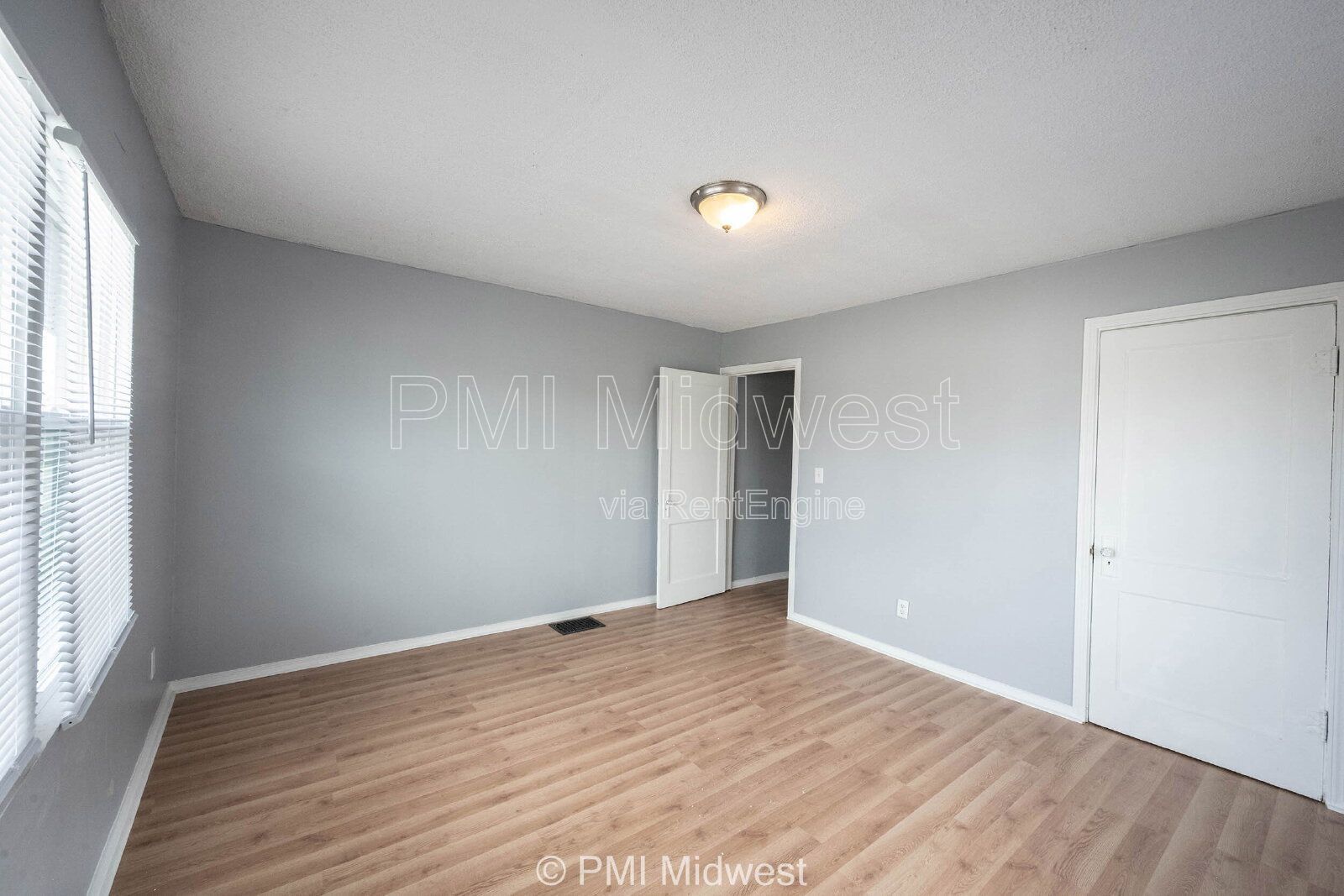 Gallery Image 22