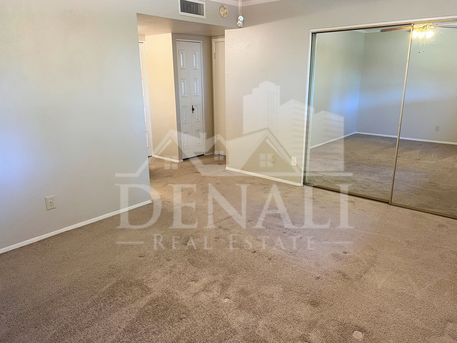 Gallery Image 19