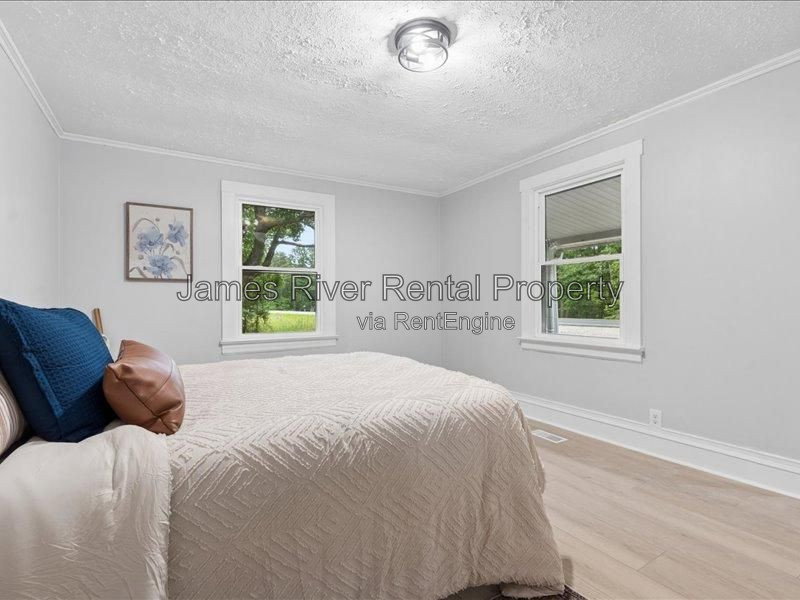 Gallery Image 20