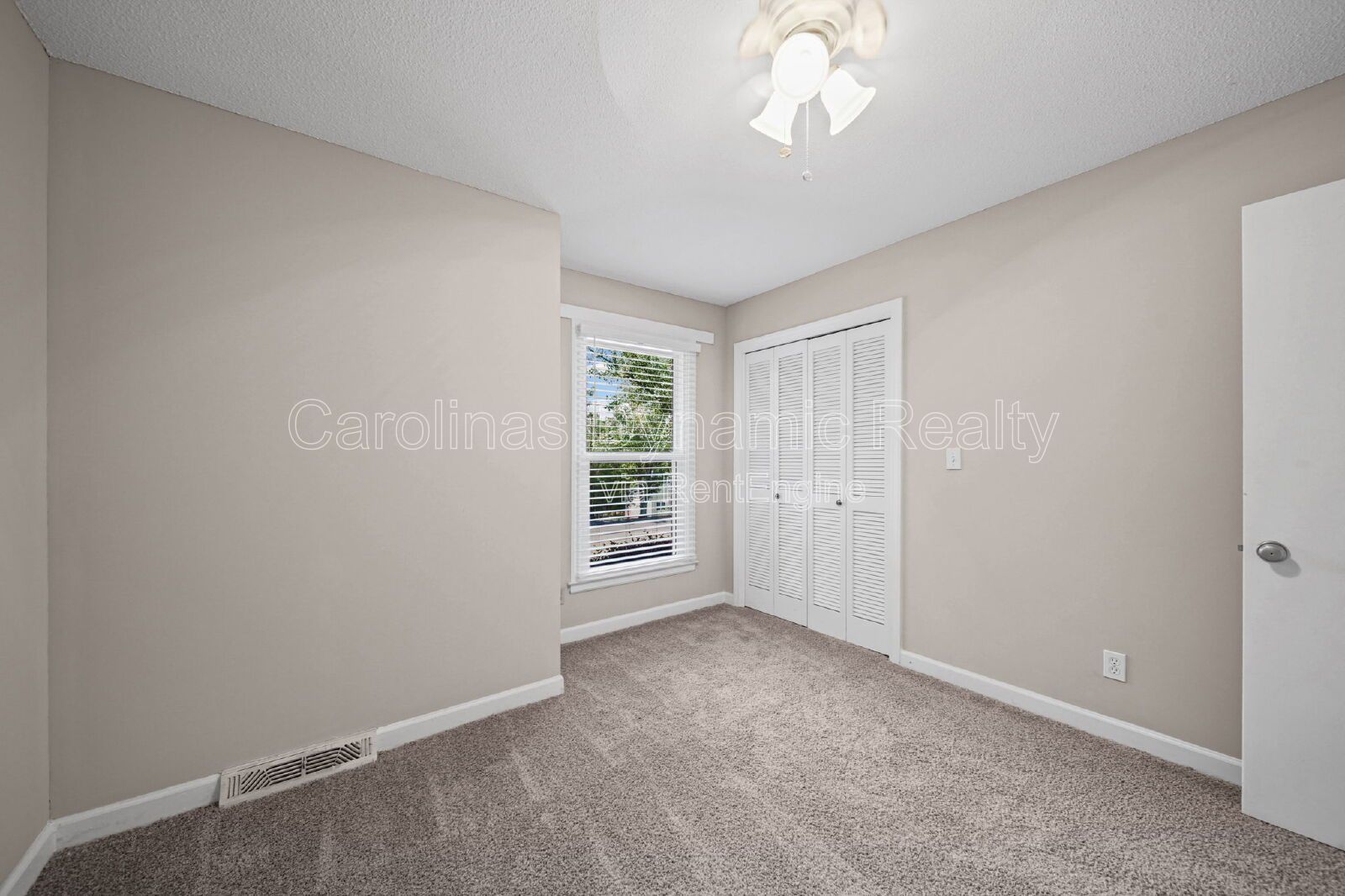 Gallery Image 36