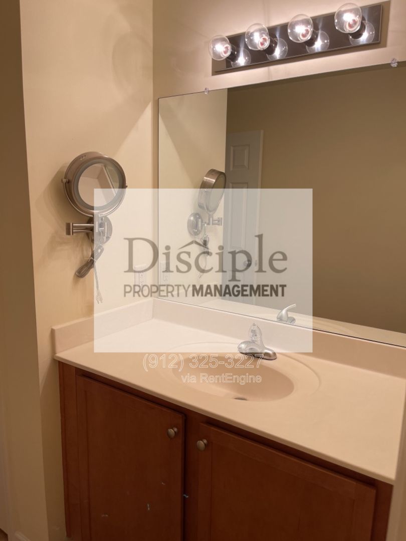 Gallery Image 37