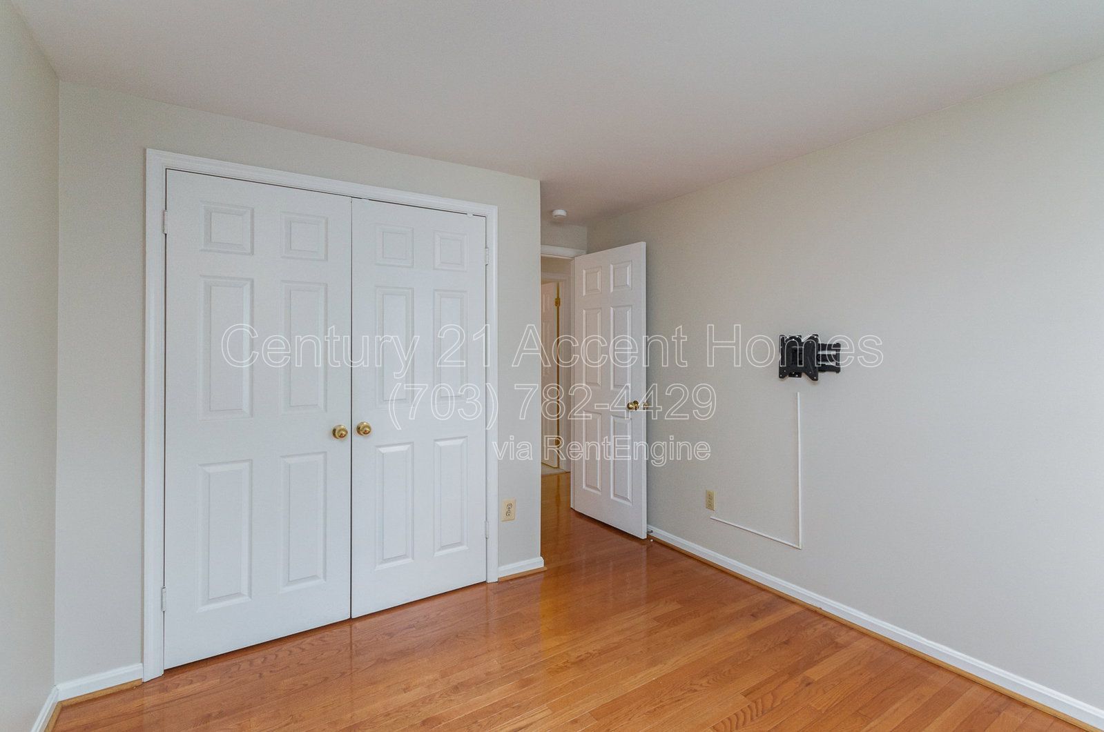 Gallery Image 22