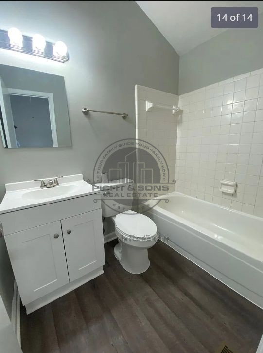 Gallery Image 13