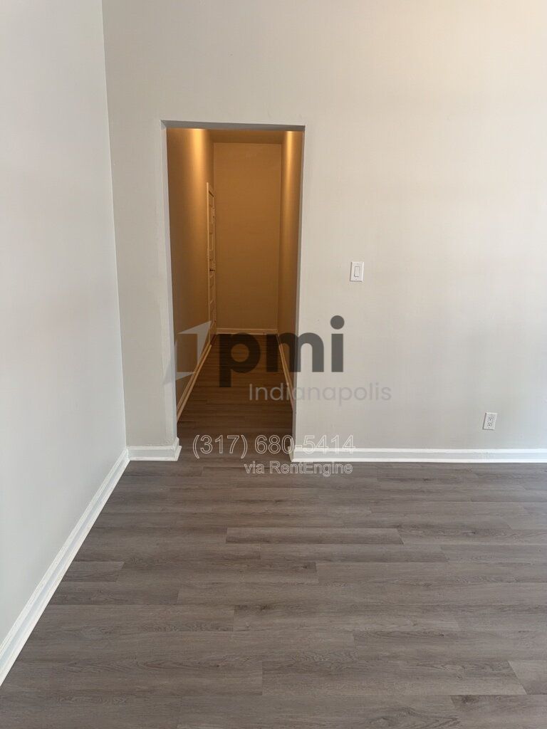 Gallery Image 18
