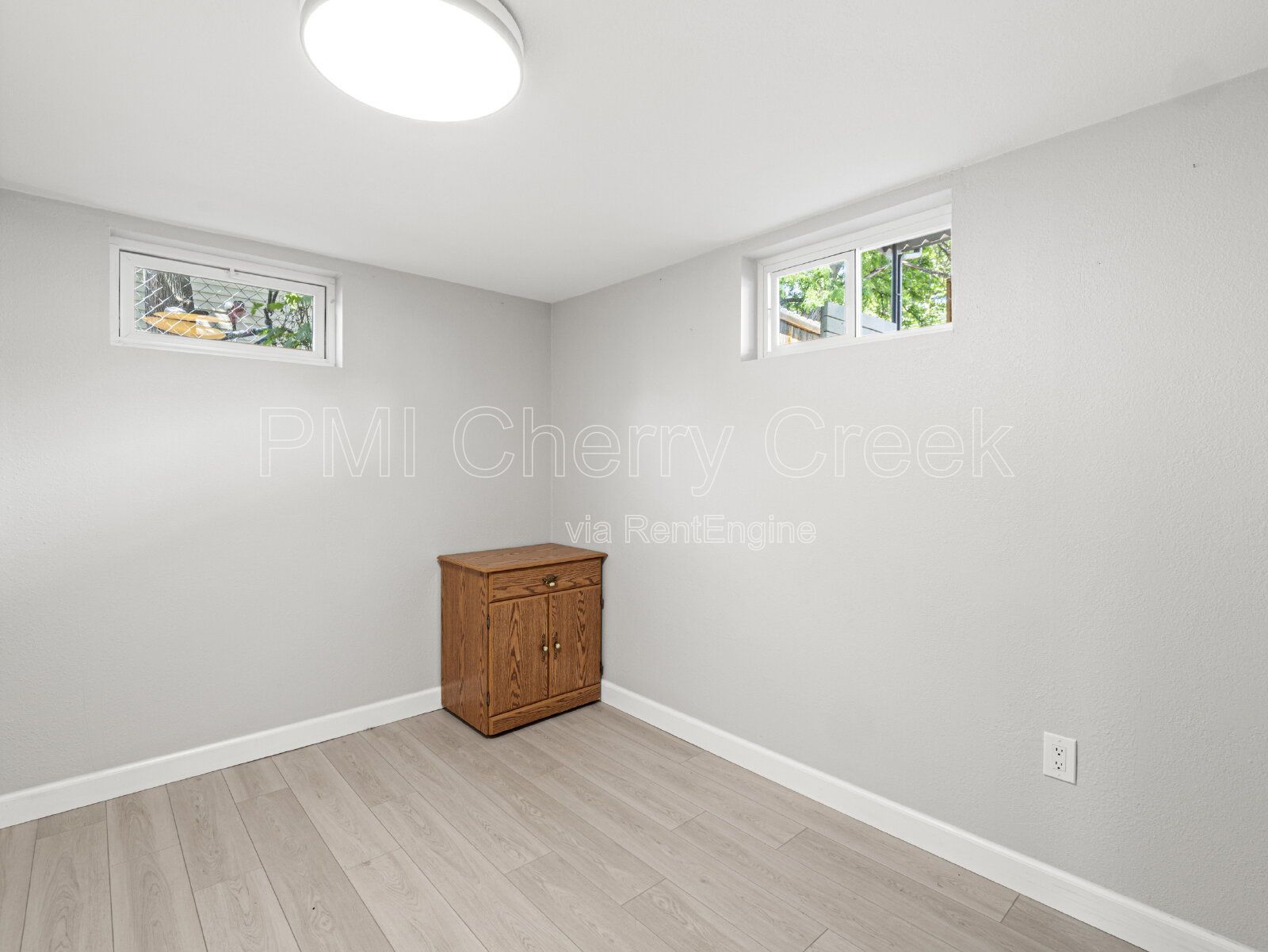 Gallery Image 19