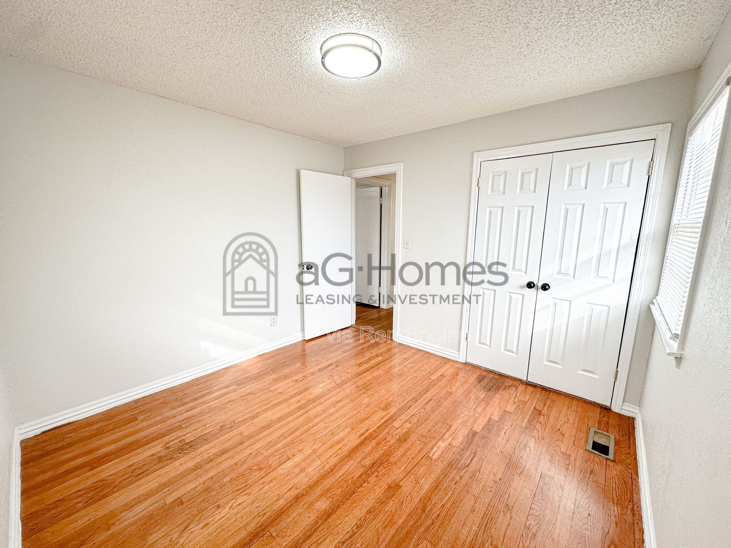 Gallery Image 17