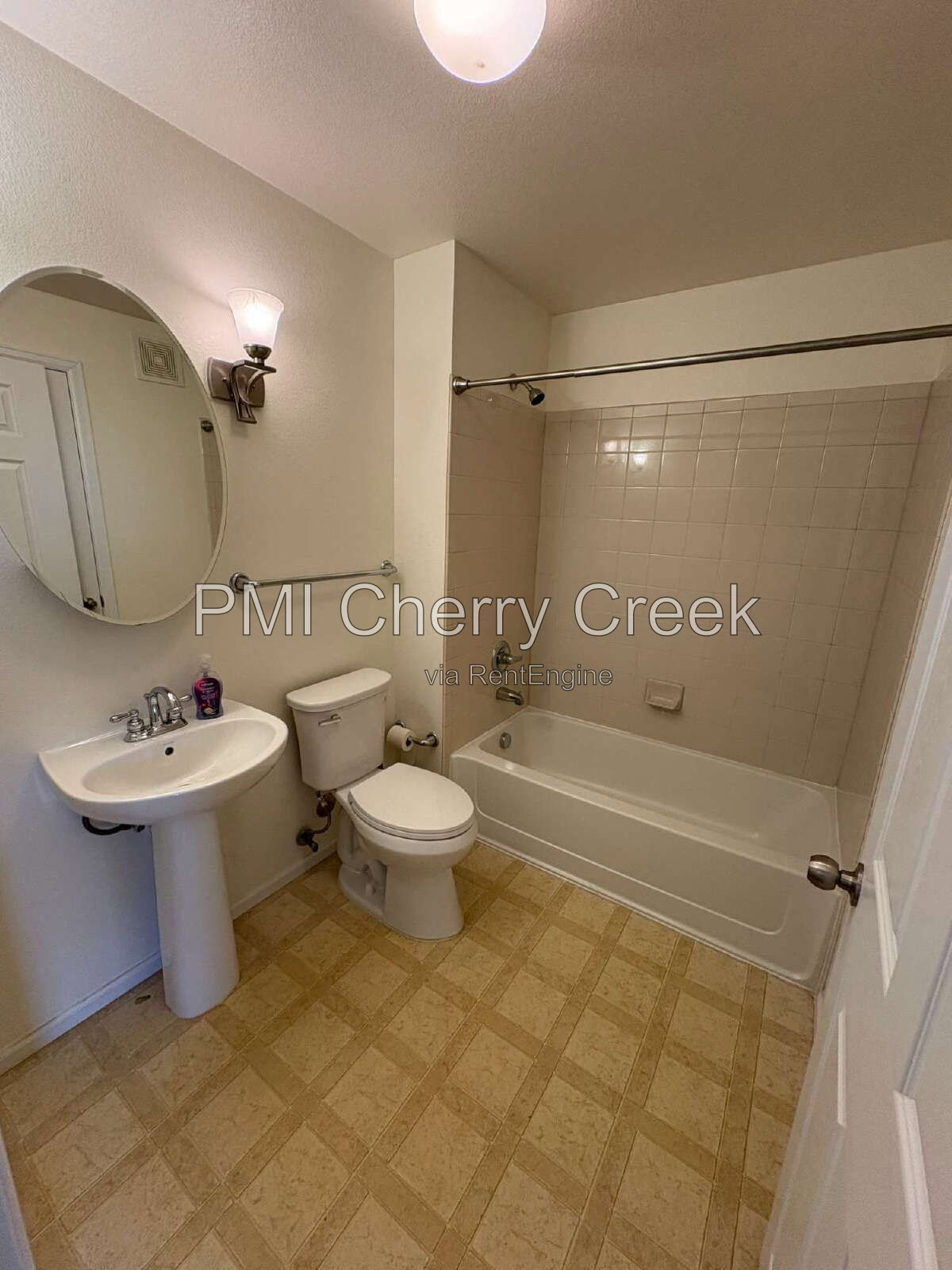 Gallery Image 15