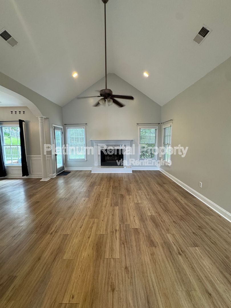Gallery Image 7