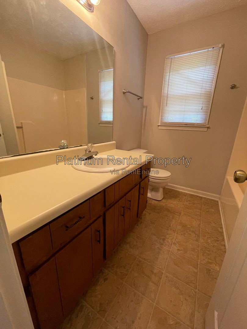 Gallery Image 28