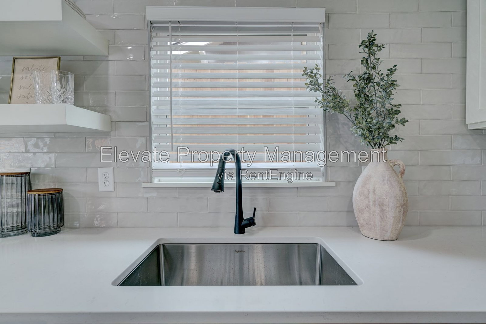 Gallery Image 17
