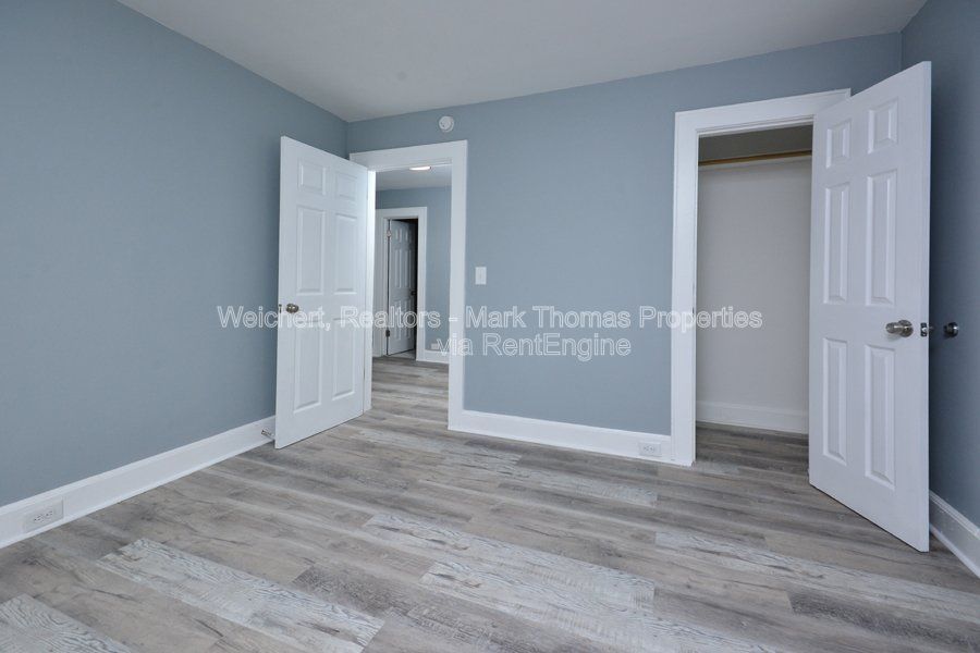 Gallery Image 16