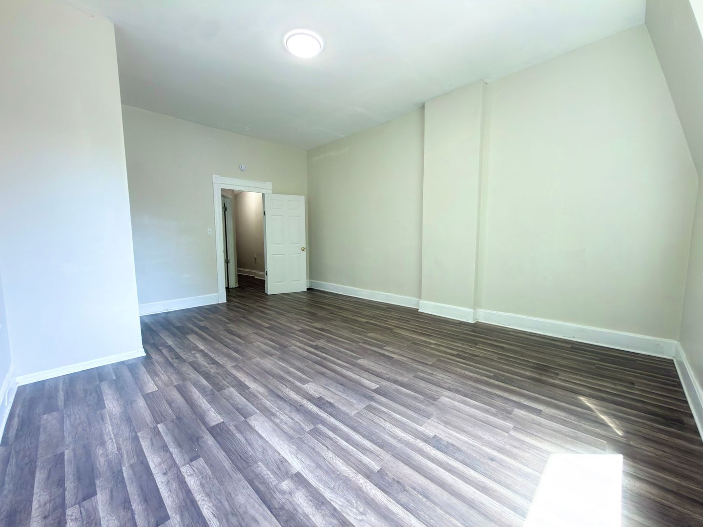 Gallery Image 19
