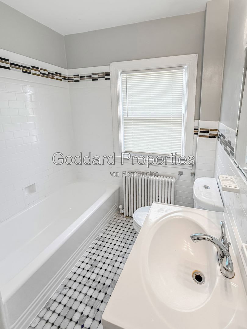 Gallery Image 11