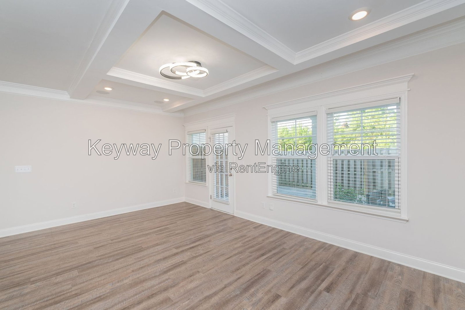 Gallery Image 33