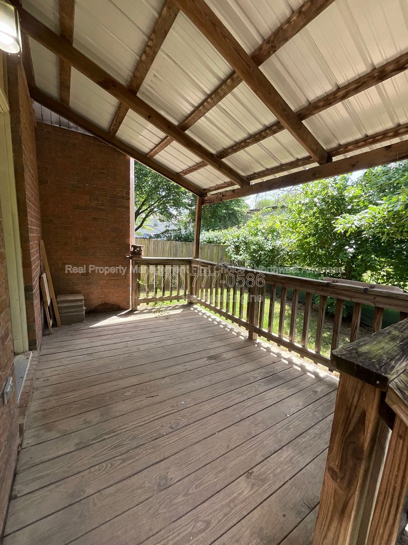 Gallery Image 11