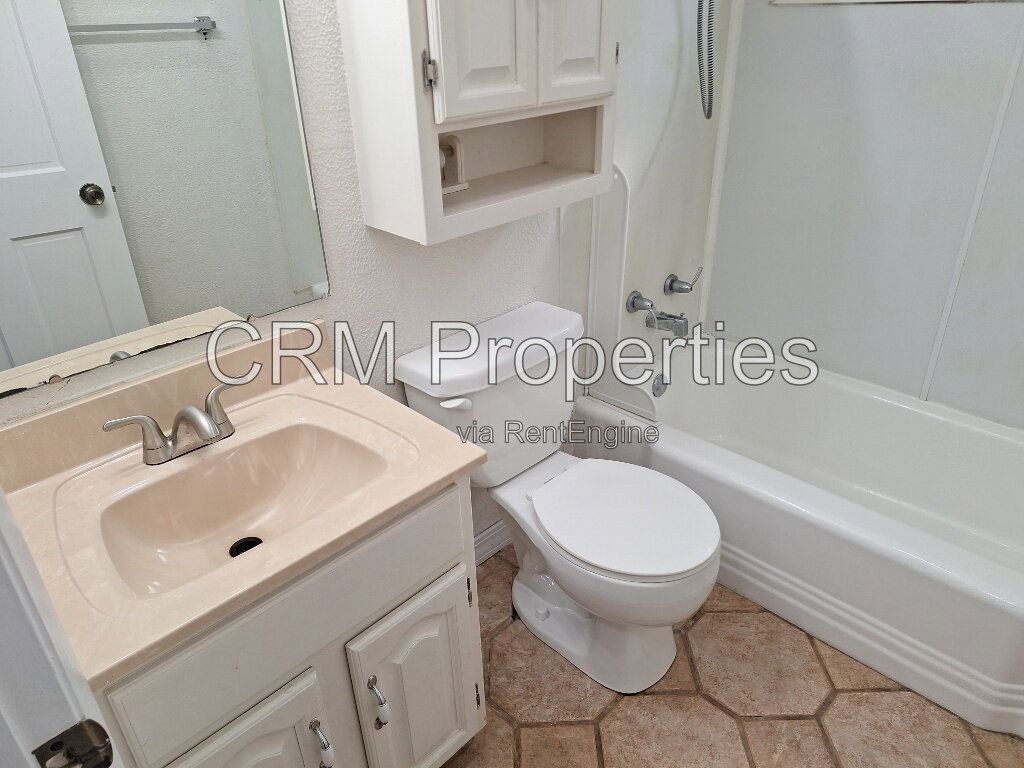 Gallery Image 20