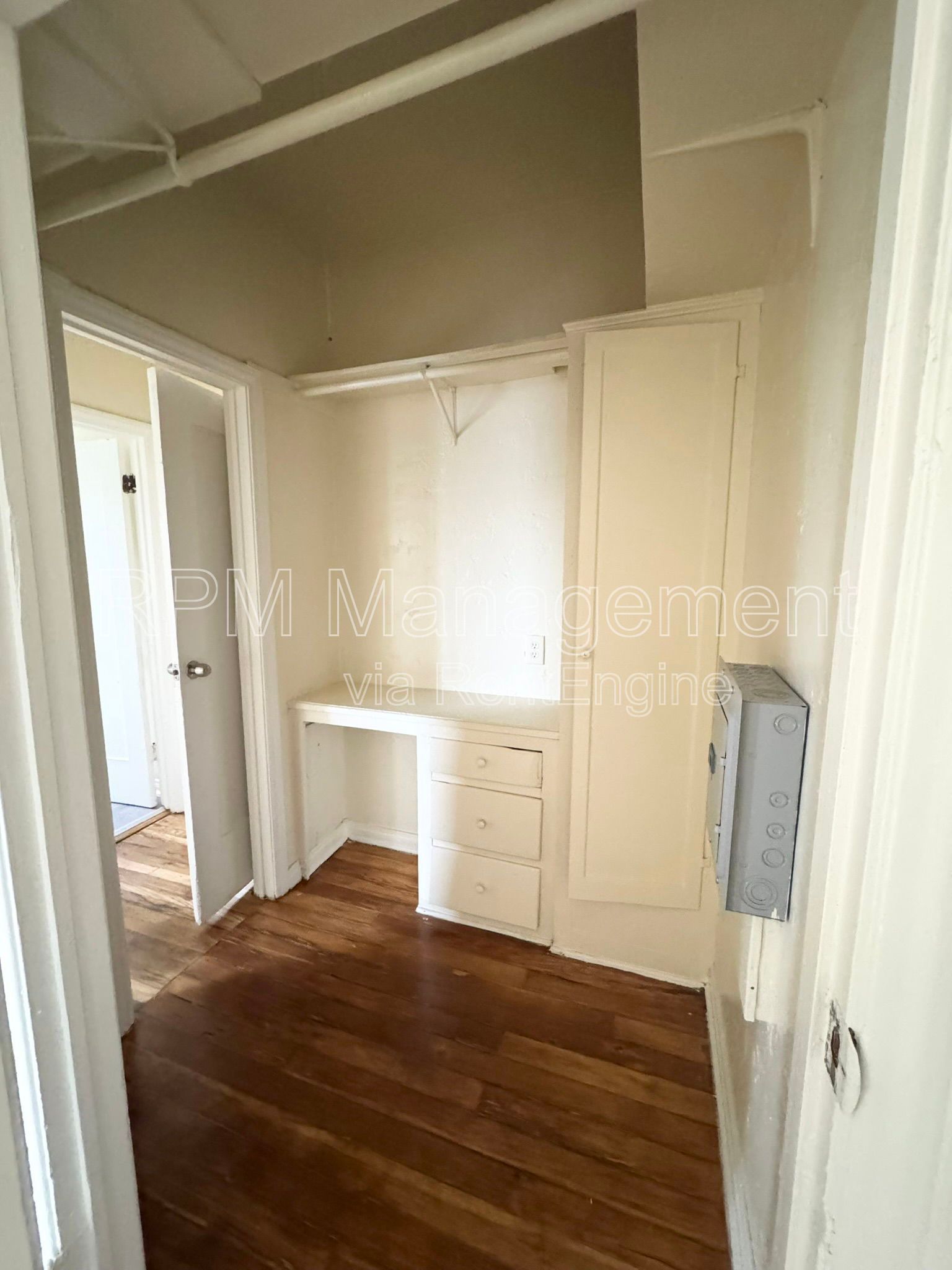 Gallery Image 6