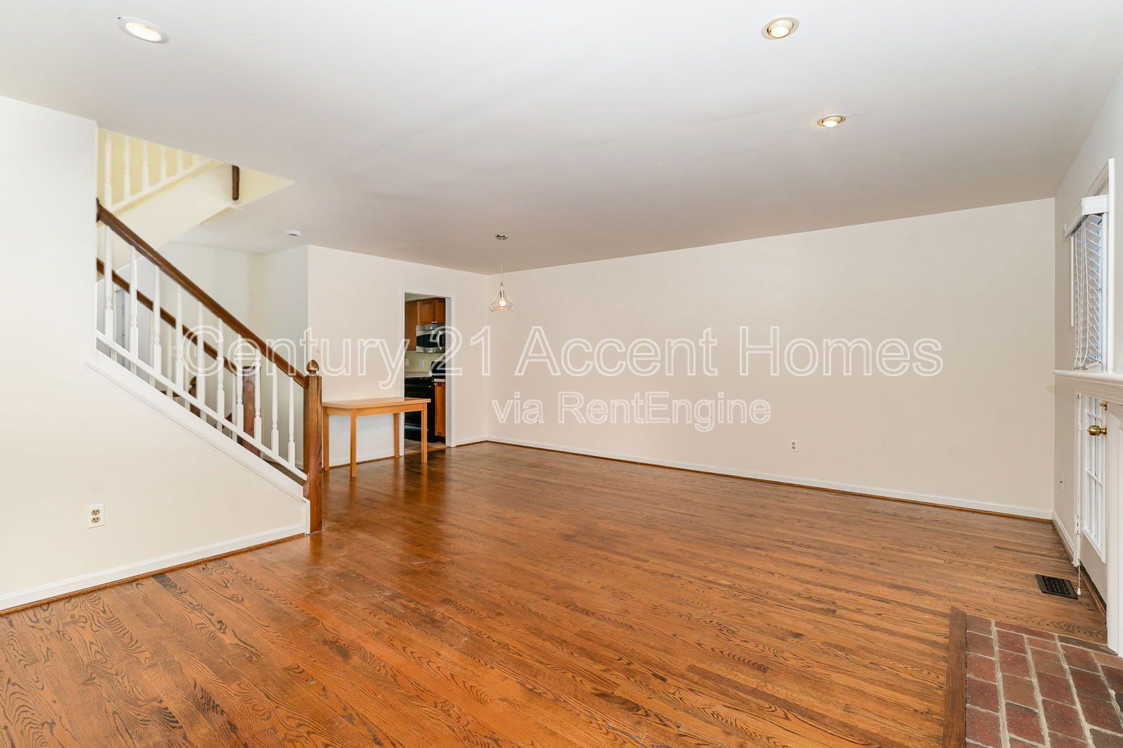 Gallery Image 14