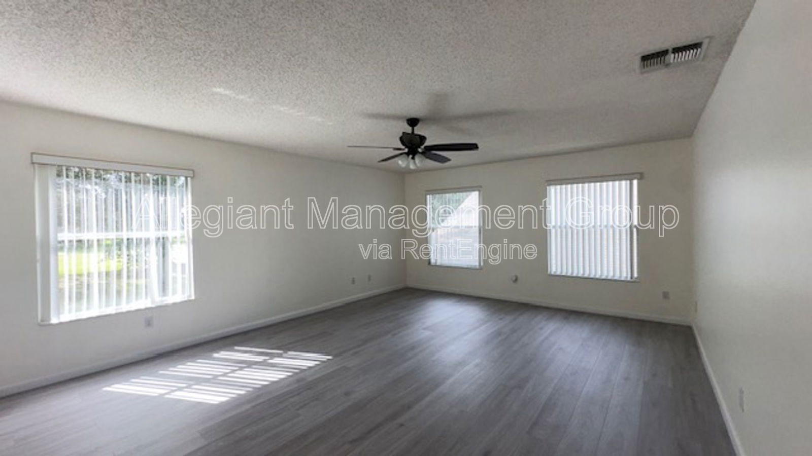 Gallery Image 19